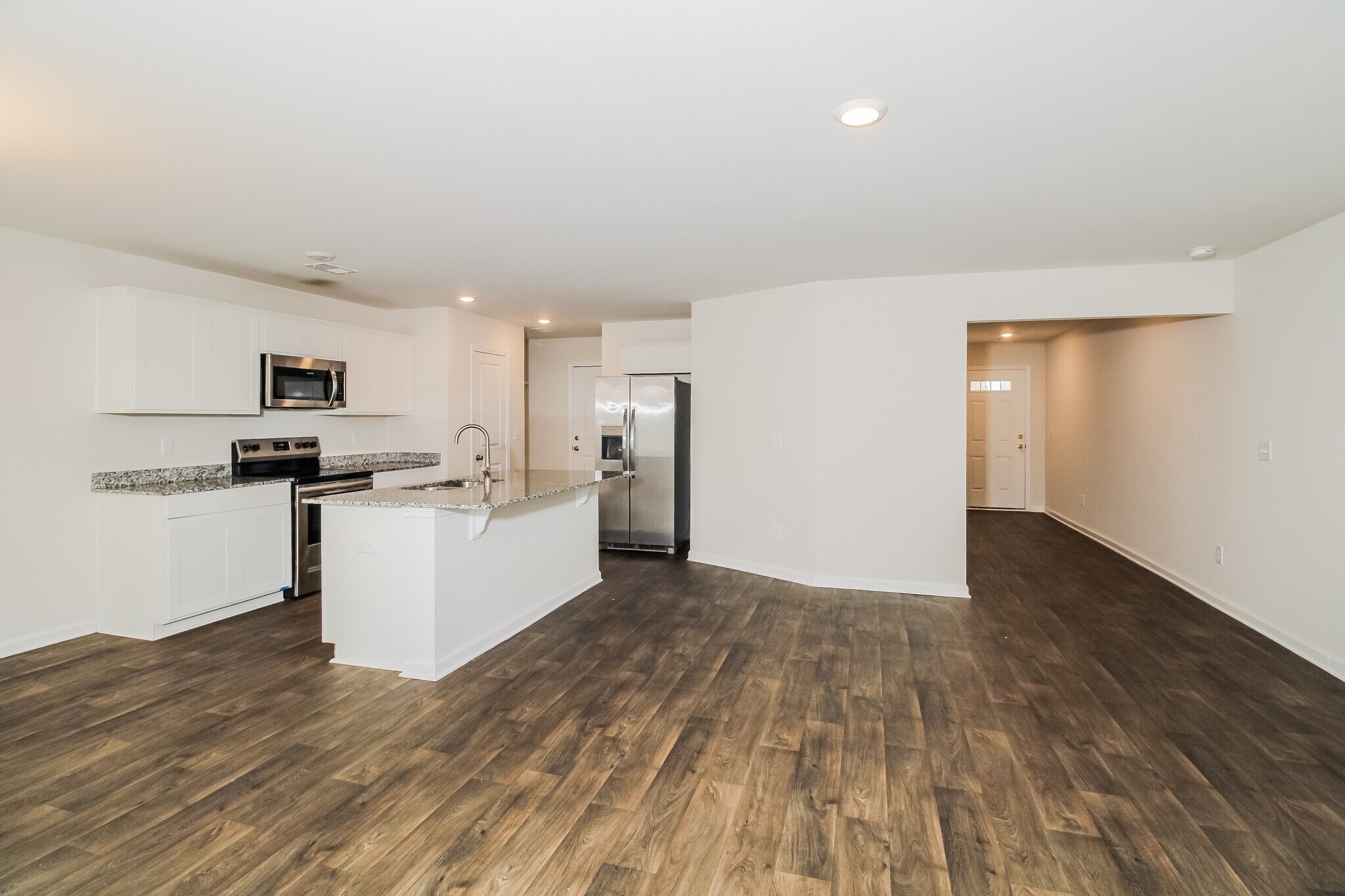 Building Photo - 310 Longstone Ct