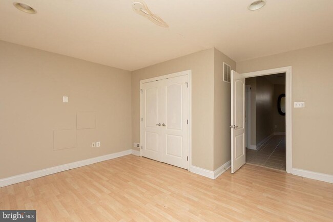 Building Photo - 1706 Rodman St