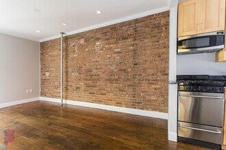Building Photo - 147 Avenue A