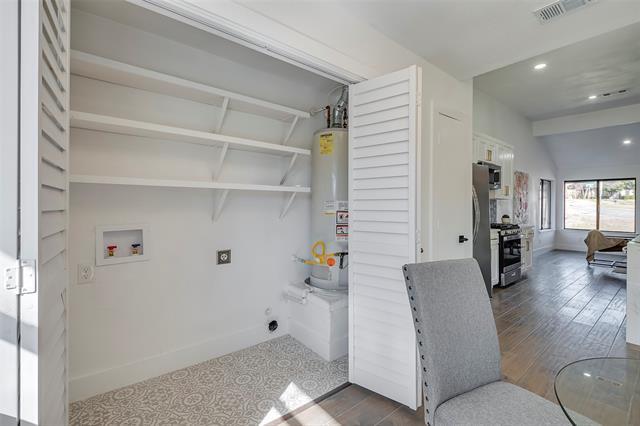 Building Photo - 5607 Emrose Cir