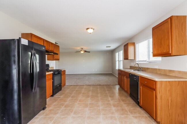 Building Photo - 5018 Cottage Creek Ln