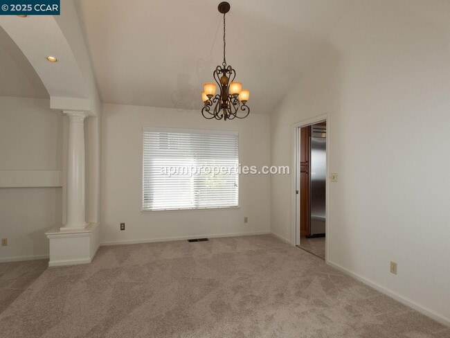 Building Photo - 4112 Creekpoint Ct