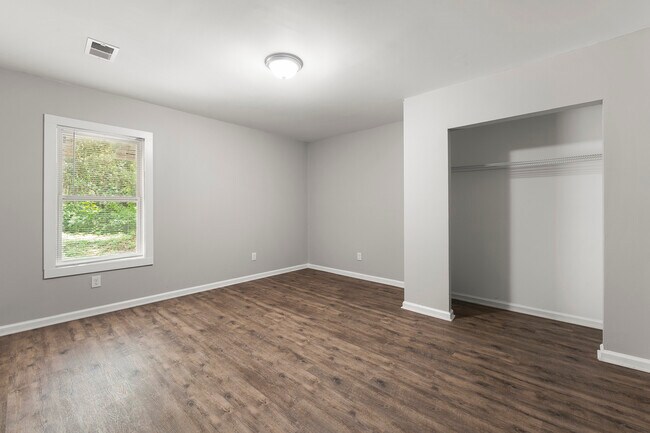 Building Photo - 1780 Brewer Blvd SW