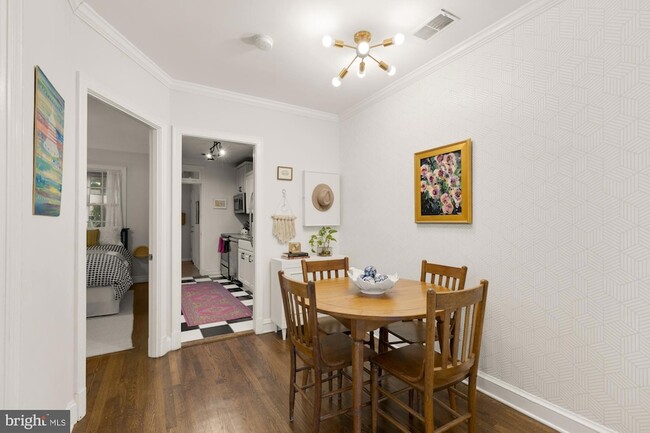 Building Photo - 2650 39th St NW