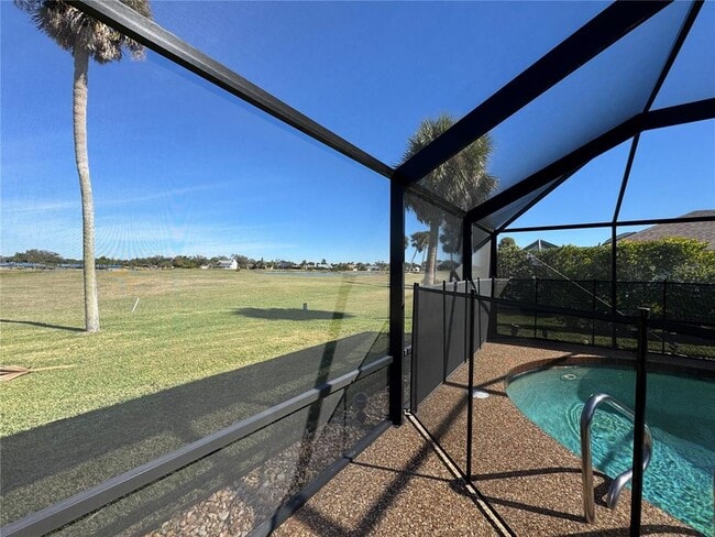 Building Photo - 3705 Torrey Pines Blvd