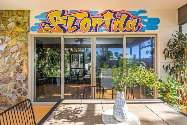 Building Photo - 10755 Clara Ln