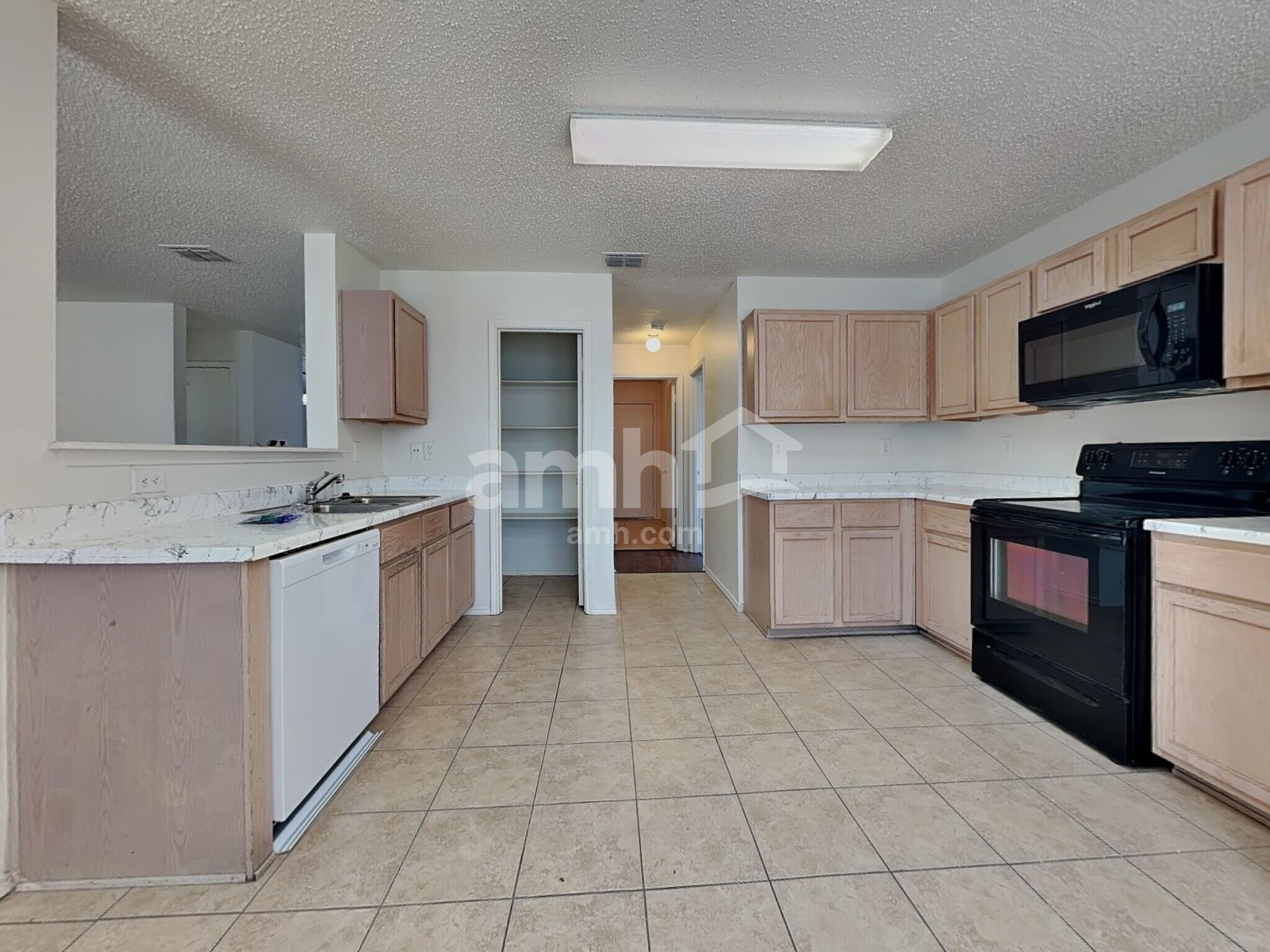 Building Photo - 4301 Meadowknoll Dr