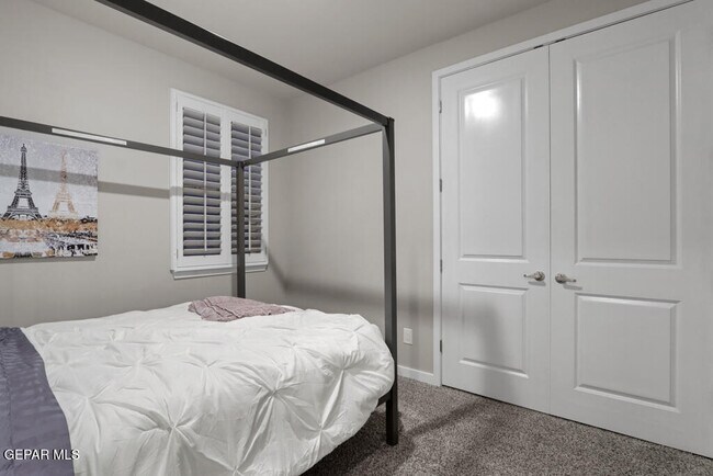 Building Photo - 4556 Marisabel Azcarate St