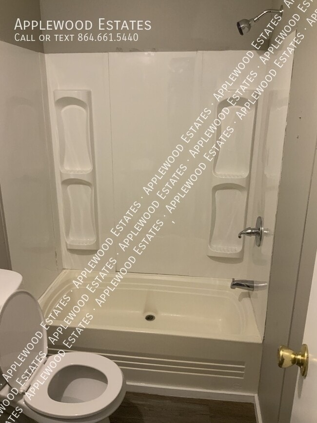 Building Photo - 253 Pebble Rock Cir