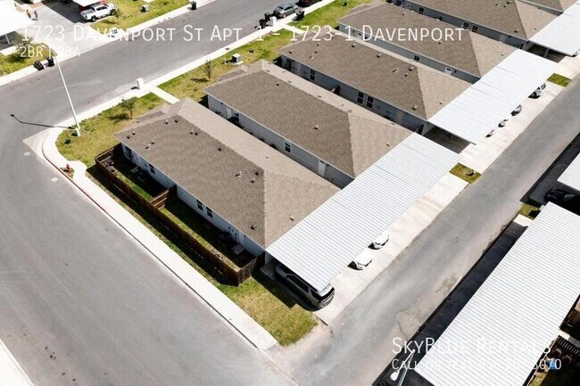 Building Photo - 1723 Davenport St