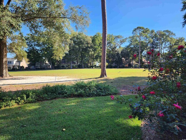 Building Photo - 613 Golden Bear Dr