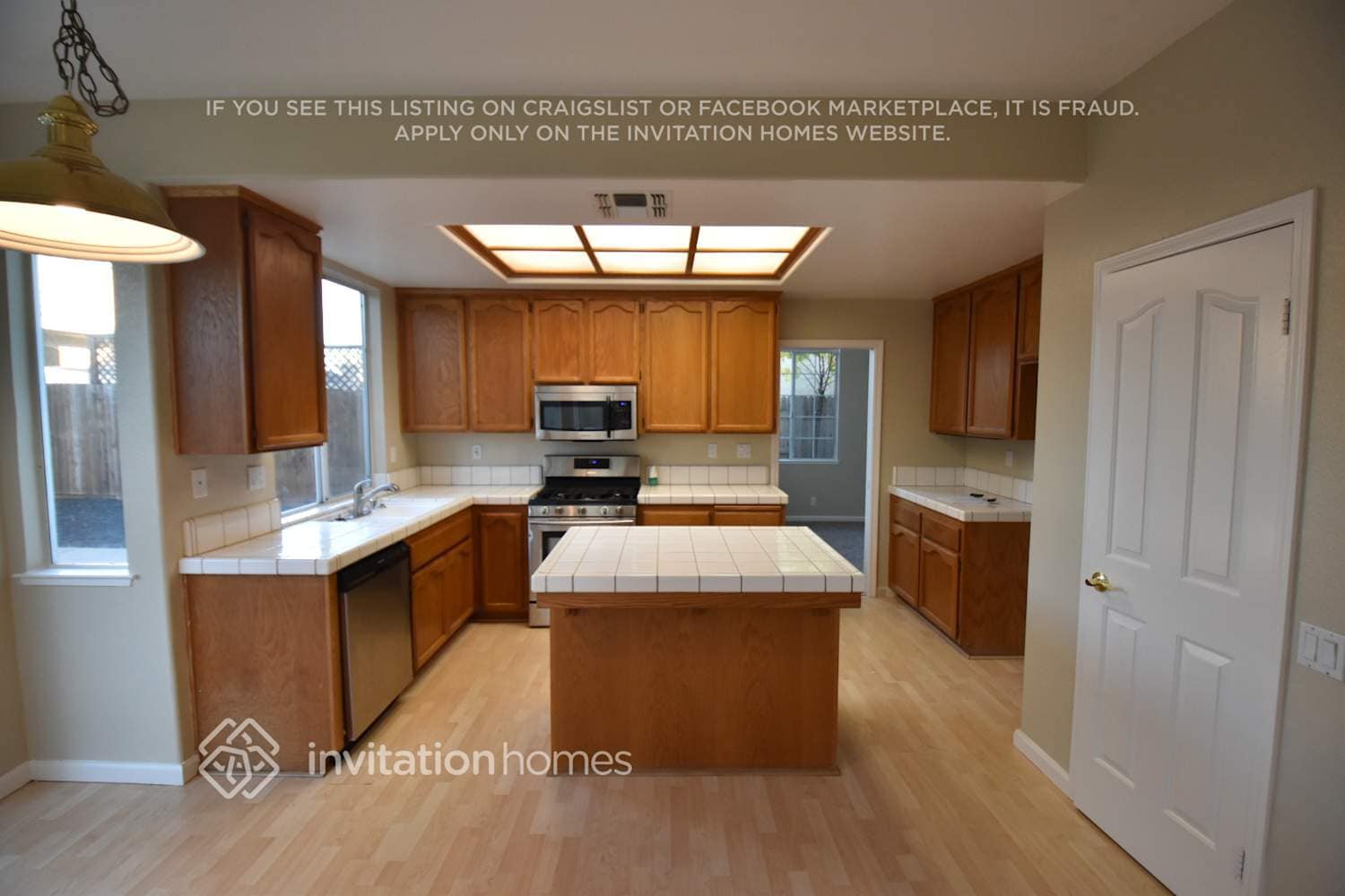 Building Photo - 8107 Helmsdale Dr