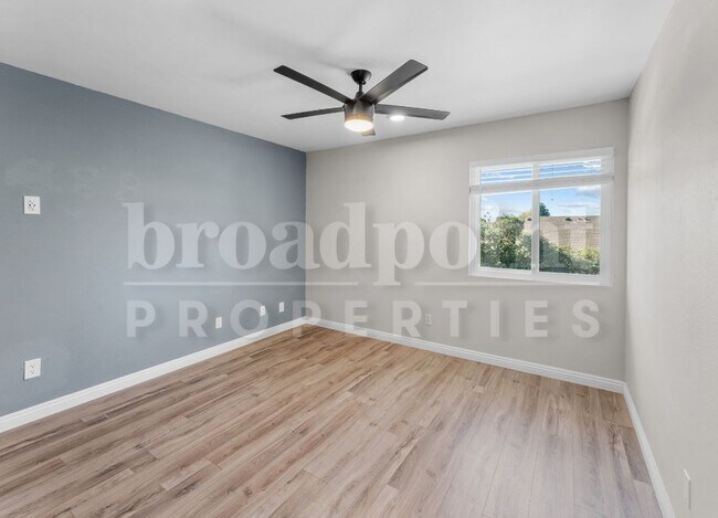 Building Photo - 2512 Wanek Rd