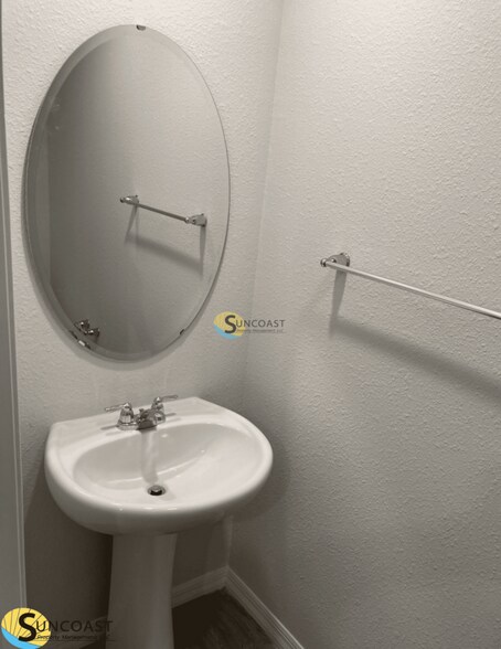 Building Photo - 5677 110th St