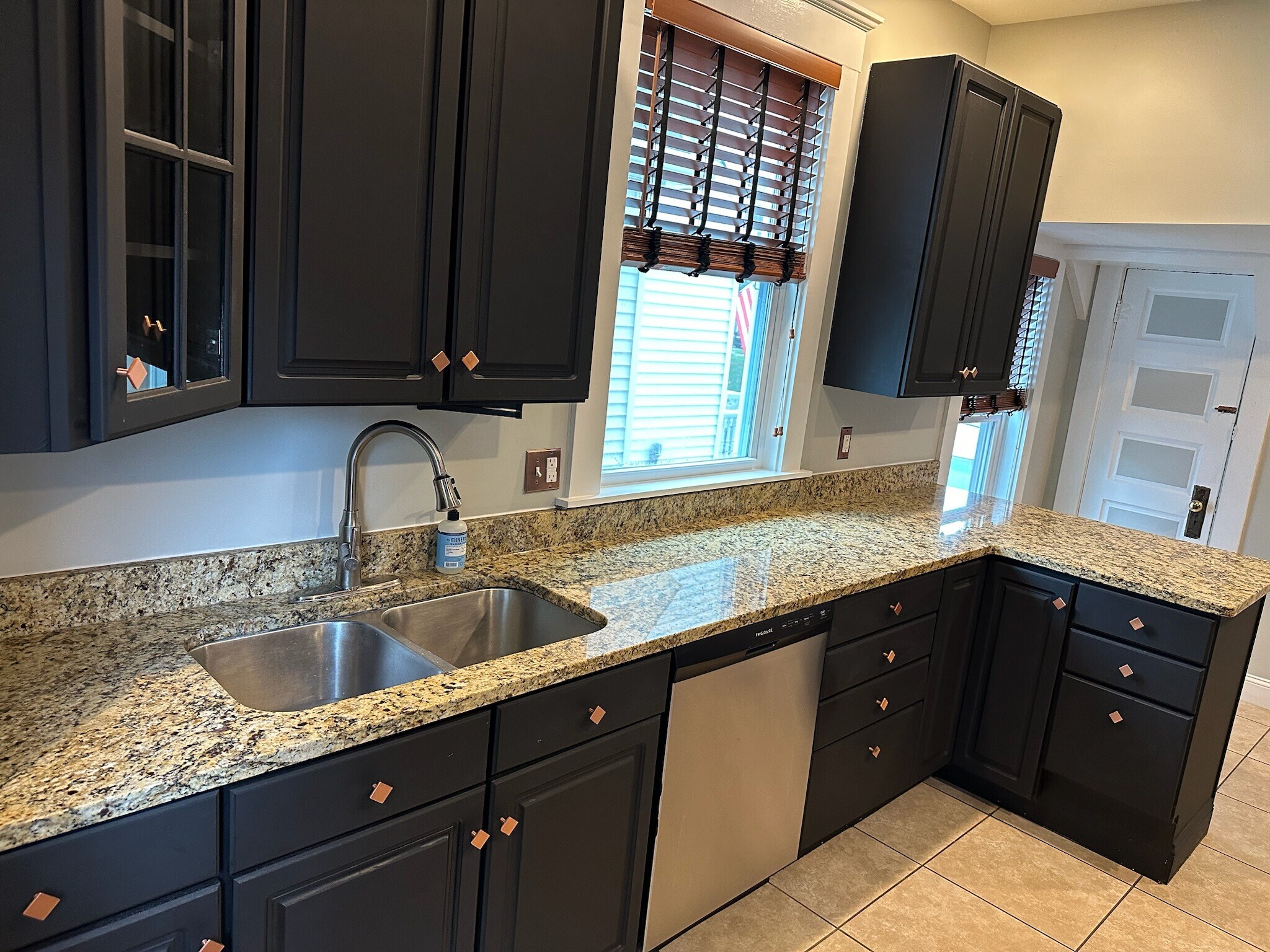 Kitchen 2 - 2065 Maple Ave