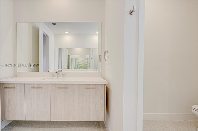 Building Photo - 4390 SW 122nd Terrace