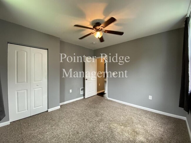 Building Photo - 4308 Mainfield Ave