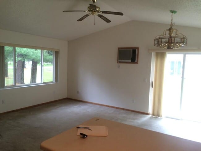 Building Photo - 8199 Sunrise Ln