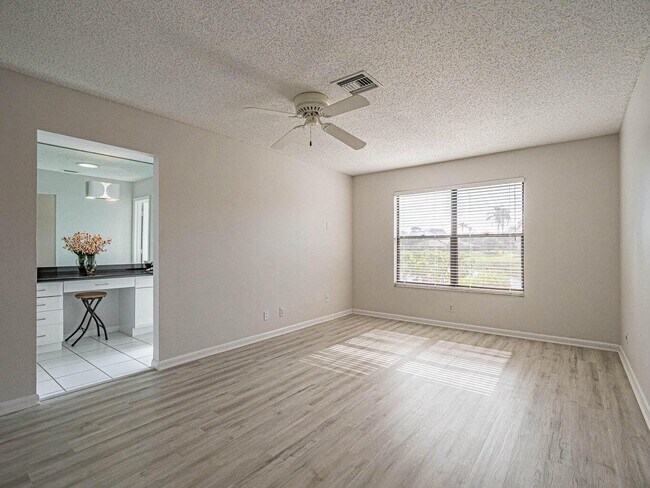 Building Photo - 13312 Touchstone Pl