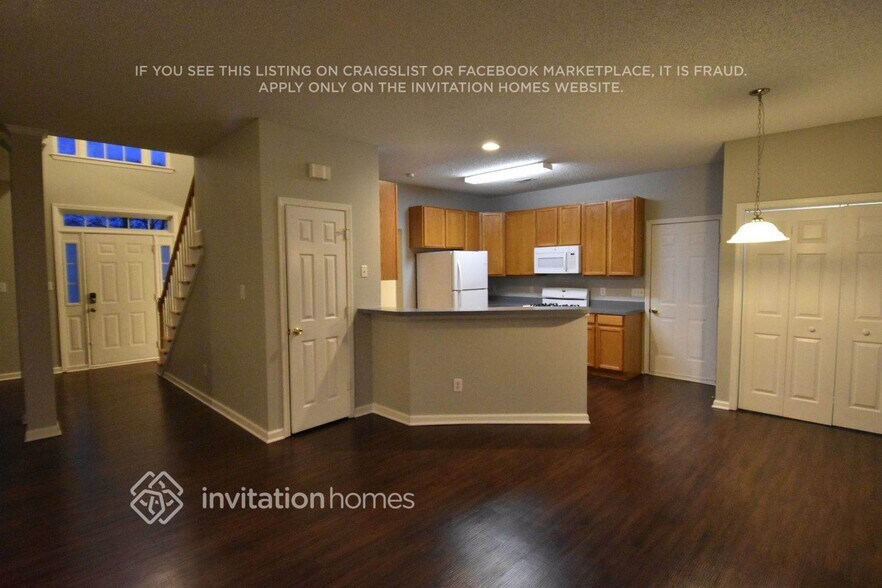 Building Photo - 4251 Barley St SW