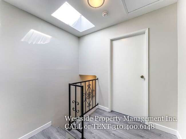 Building Photo - 3739 S Centinela Ave