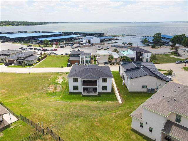 Building Photo - 310 Harborview Dr