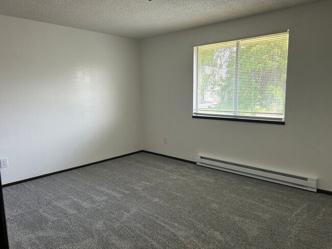 Building Photo - Fantastic Opportunity To Call This Wonderful Property Home!!!