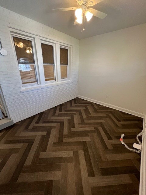 Building Photo - 3930 10th St NE