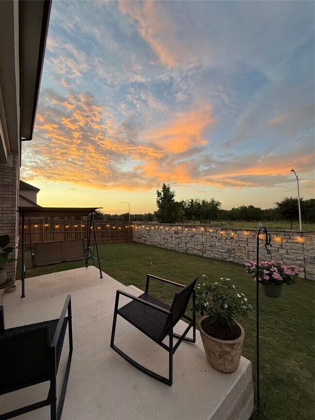 Building Photo - 2716 Sebring Cir
