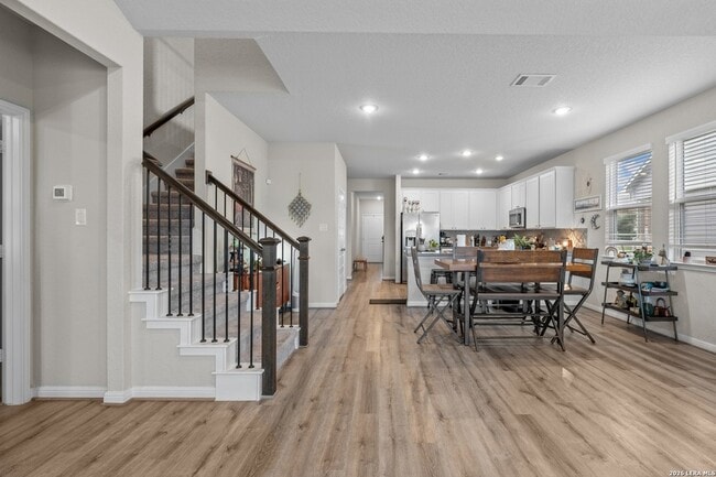 Building Photo - 10330 Luneville Ln