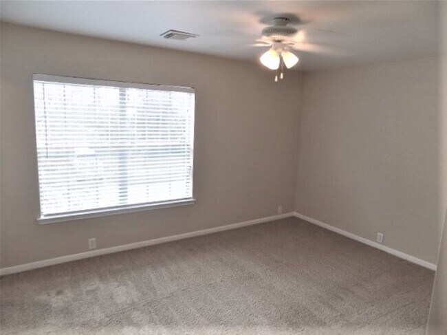 Building Photo - 651 Cypresswood Trce