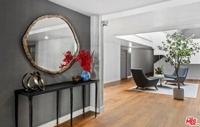 Building Photo - 1134 Alta Loma Rd