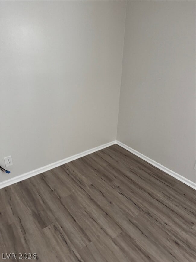 Building Photo - 2725 Colanthe Ave