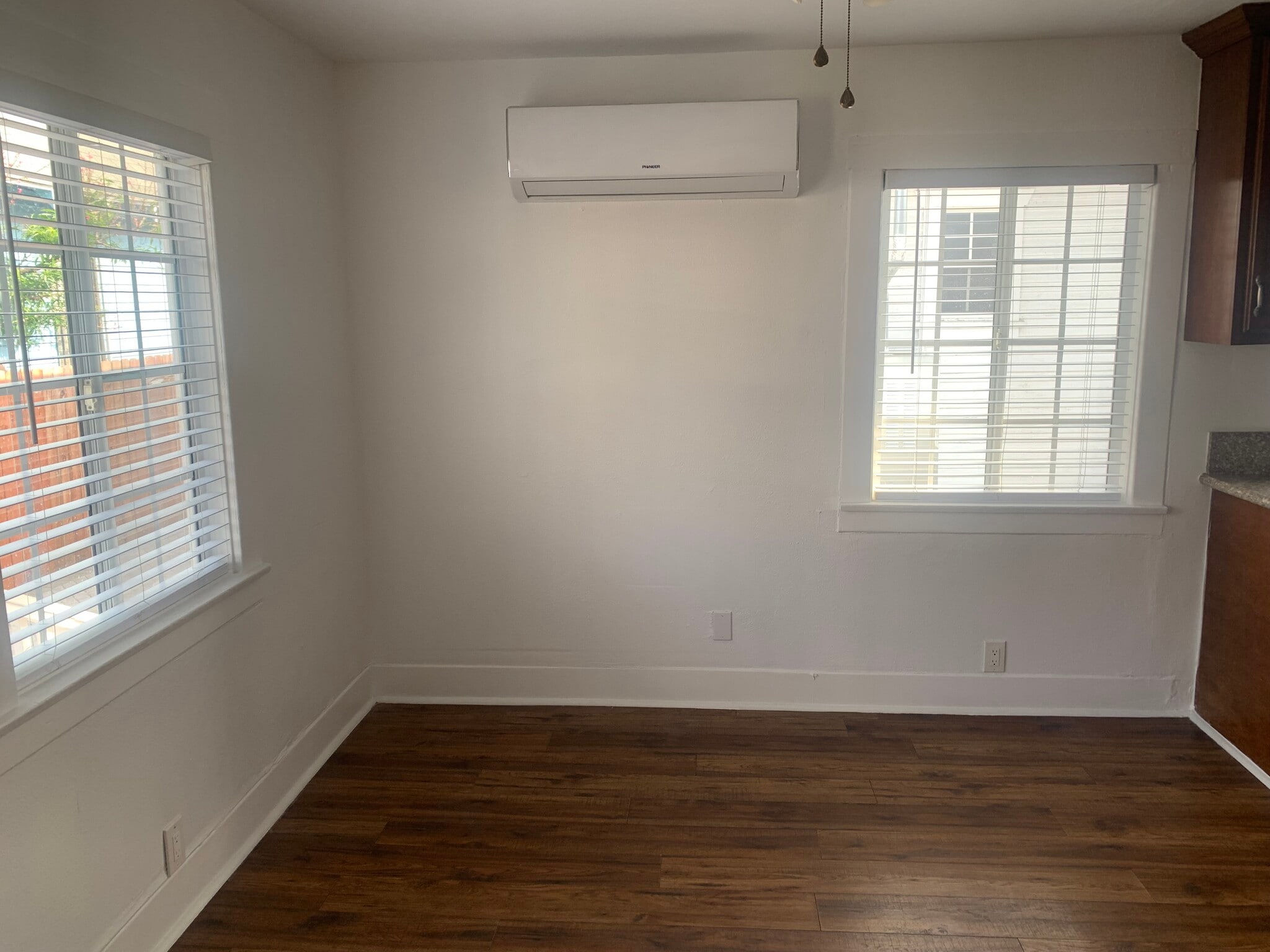 Building Photo - 227 W 56th St