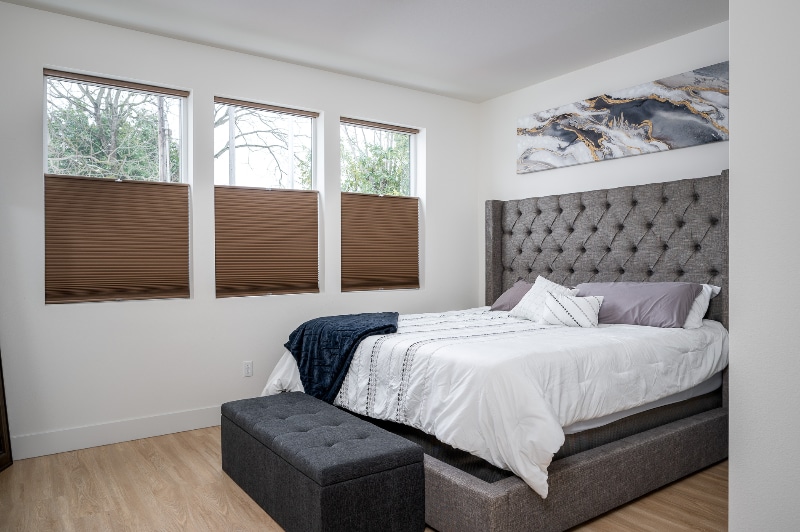 Building Photo - 1224 W 24th St