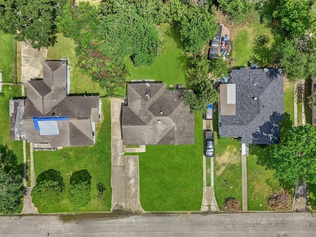 Building Photo - 4815 Arvilla Ln