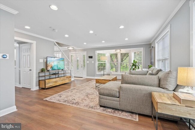 Building Photo - 2819 Summerfield Rd