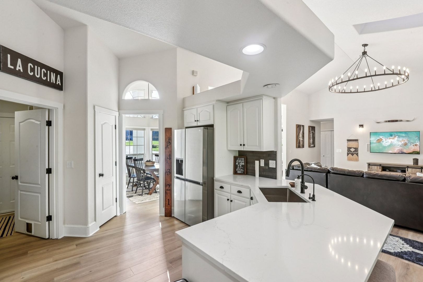 Building Photo - 19609 NW 9th Ct