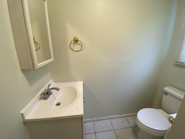 Building Photo - 4925 2nd Ave S