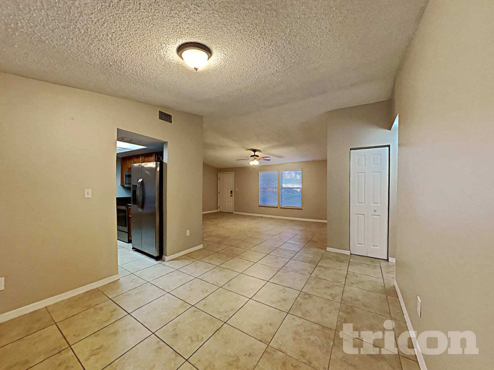 Building Photo - 1314 Oakcrest Dr