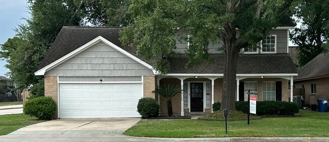 Primary Photo - 13634 Cedar Point Dr