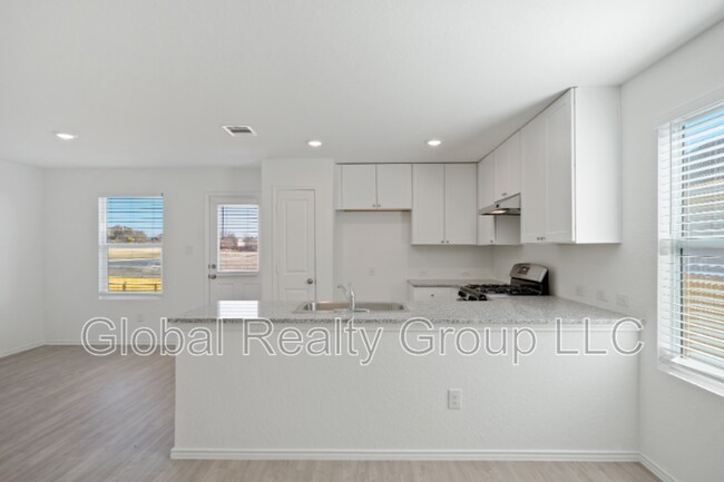 Building Photo - 5510 Basil Chase
