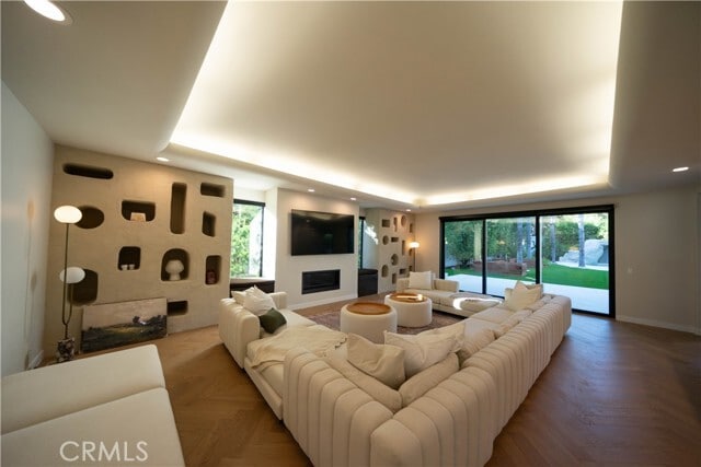 Building Photo - 17437 Oak Creek Ct