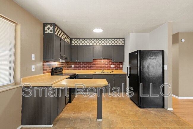 Building Photo - 1114 Ransome Ct