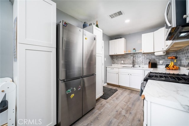 Building Photo - 16334 El Molino Ct