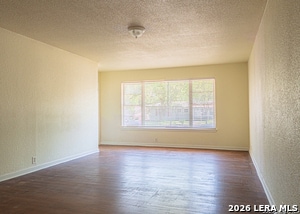 Building Photo - 243 Maplewood Ln