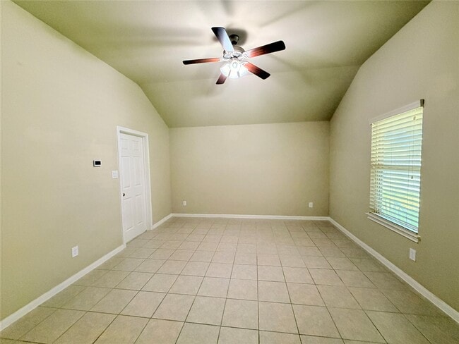 Building Photo - 8614 Brookdale Park Ln