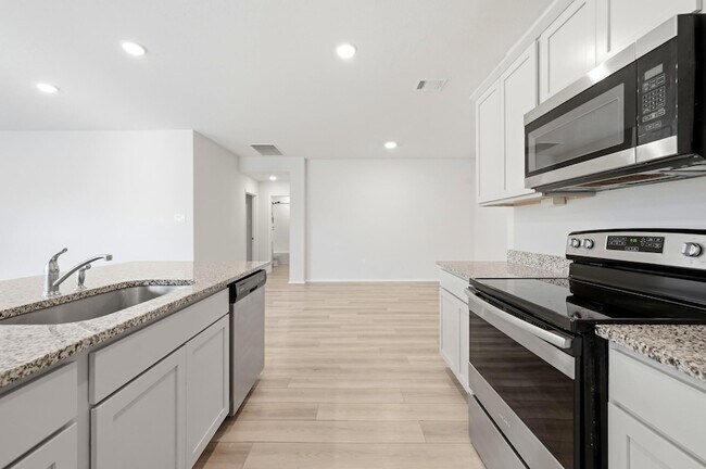 Building Photo - 1009 Marvin Wy
