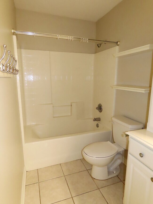Building Photo - Gated Community in Whitehouse! Gorgeous 3 Bedroom, 2 Bath Home