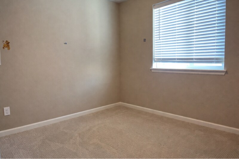 Building Photo - 5250 Mountain Vista Hts